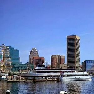 Meet your Posher, Leon